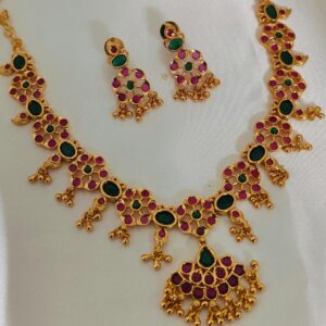 micro polish red and green stone set