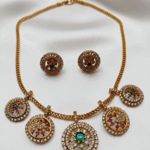 ad red green and white ad choker with earrings
