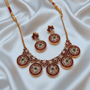 embossed small size kemp choker set